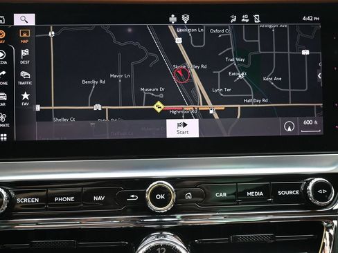 Used 2022 Bentley Flying Spur V8 AWD/4WD image 14