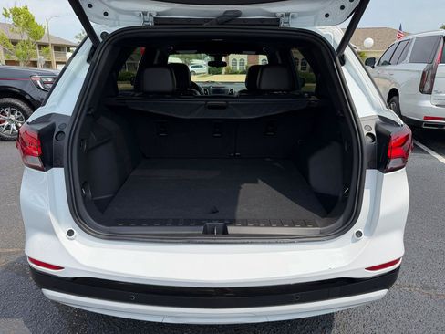 Used 2024 Chevrolet Equinox RS FWD image 12