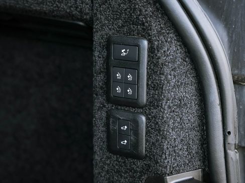 Used 2020 Land Rover Range Rover SV Autobiography Dynamic image 33