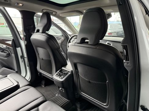 Used 2019 Volvo XC90 T6 Momentum w/ Protection Package Premier image 21