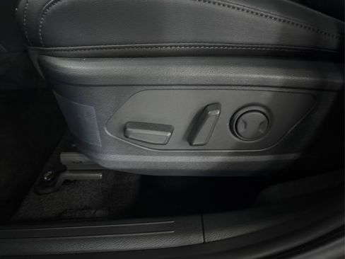 New 2026 Kia Sportage EX image 38