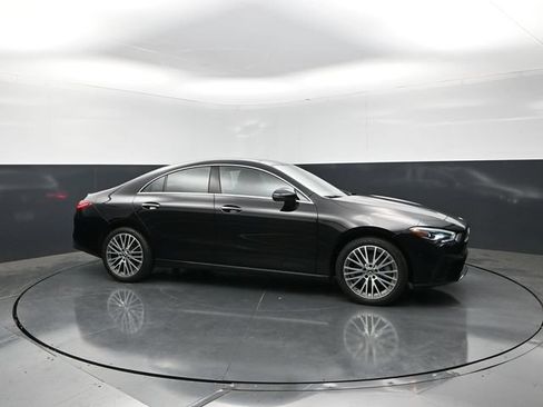Used 2025 Mercedes-Benz CLA 250 image 6