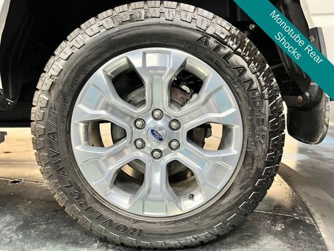 Used 2022 Ford F150 Platinum w/ FX4 Off-Road Package AWD/4WD image 11