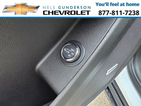 Used 2023 Chevrolet Traverse Premier w/ Redline Edition image 22