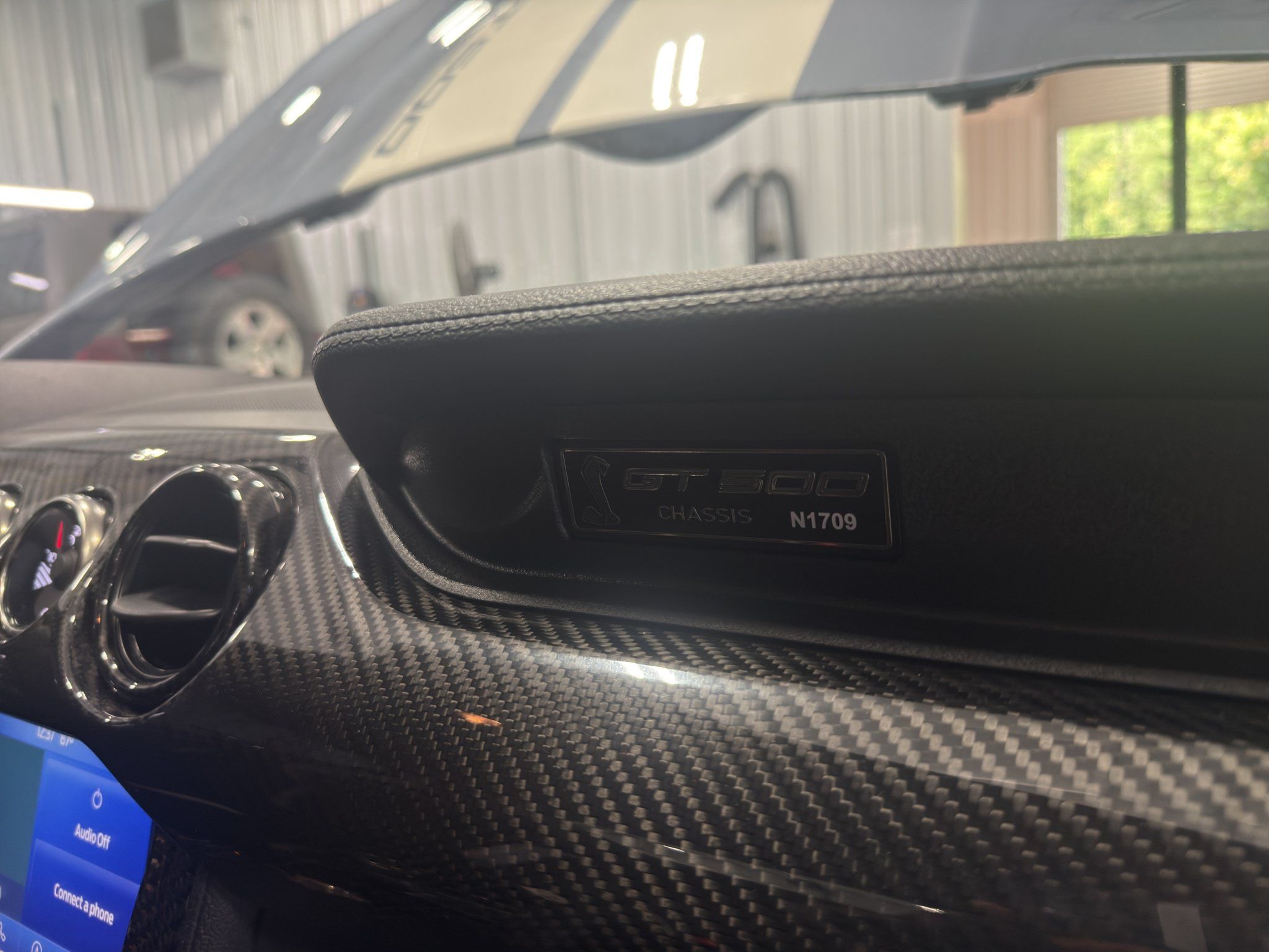 Used 2022 Ford Mustang Shelby GT500 w/ Carbon Fiber Track Pack RWD image 17