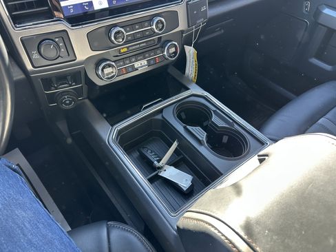 Certified 2022 Ford F350 Platinum image 13