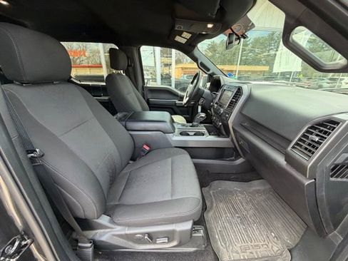 Used 2018 Ford F150 XLT w/ Equipment Group 302A Luxury image 12