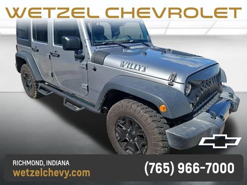 Used 2017 Jeep Wrangler Unlimited Sport AWD/4WD image 3