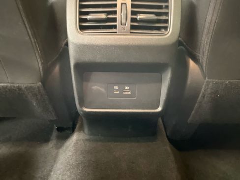 Used 2023 Nissan Rogue SV image 15