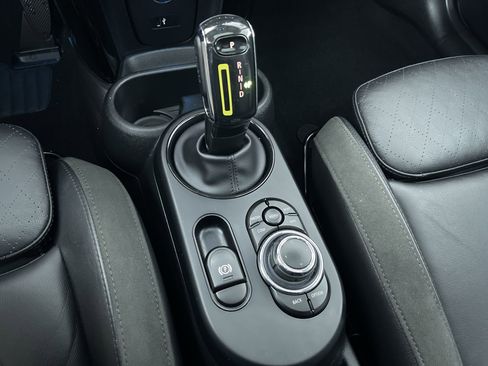 Used 2022 MINI Cooper SE image 22