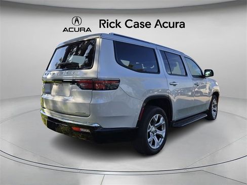 Used 2022 Jeep Wagoneer Series III image 5