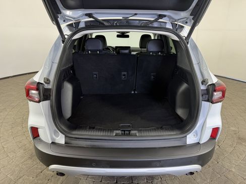 Used 2025 Ford Escape Platinum AWD/4WD image 7