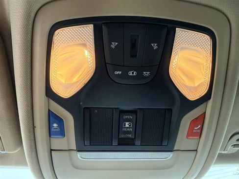 Used 2020 RAM 1500 Big Horn AWD/4WD image 36