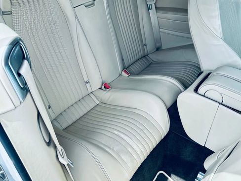 Used 2016 Bentley Continental GT image 9