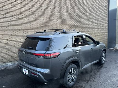 New 2026 Nissan Pathfinder SL image 7