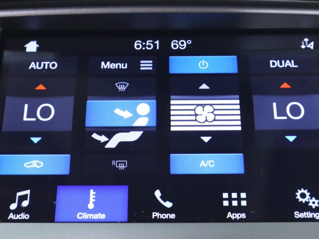 Used 2019 Ford Ranger XLT w/ Equipment Group 302A Luxury AWD/4WD image 19