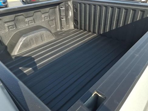 Used 2022 Chevrolet Silverado 1500 LT w/ Work Truck Package AWD/4WD image 11