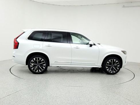 New 2026 Volvo XC90 B6 Ultra image 4