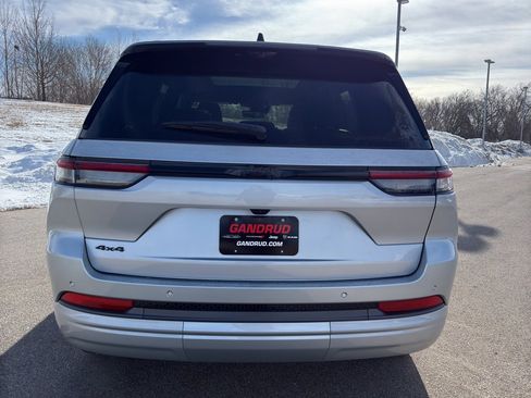 New 2026 Jeep Grand Cherokee Limited Reserve AWD/4WD image 7