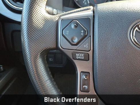 Used 2019 Toyota Tacoma TRD Off-Road image 25