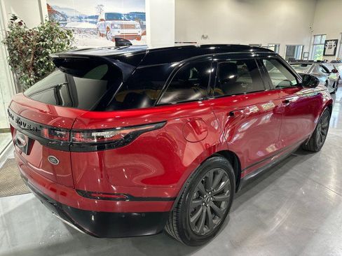 Used 2018 Land Rover Range Rover Velar R-Dynamic SE AWD/4WD image 25