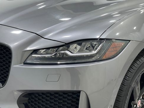 Used 2020 Jaguar F-PACE Checkered Flag image 34