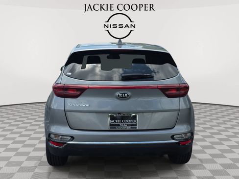 Used 2022 Kia Sportage LX AWD/4WD image 6