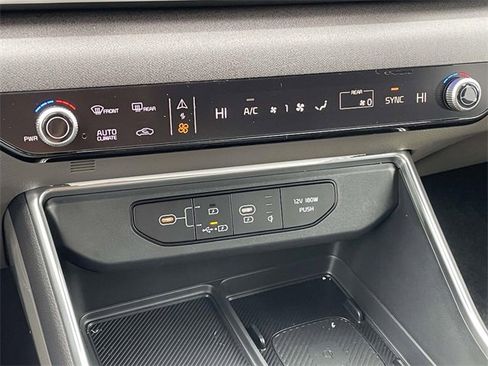 New 2026 Kia Carnival EX image 36