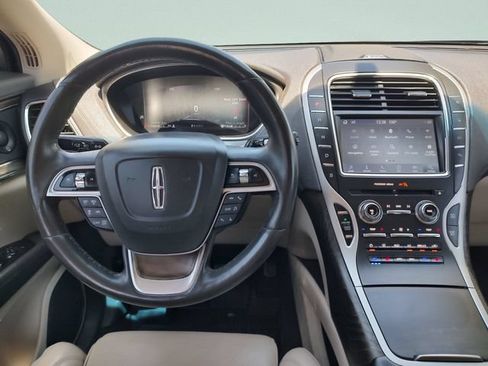 Used 2020 Lincoln Nautilus Reserve w/ Equipment Group 201A AWD/4WD image 10