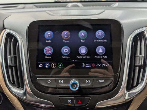 Used 2022 Chevrolet Equinox Premier image 22