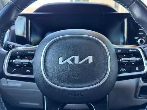 Used 2023 Kia Sorento SX Prestige w/ Panoramic Sunroof Package AWD/4WD image 25