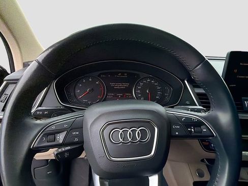 Used 2019 Audi Q5 2.0T Premium image 11