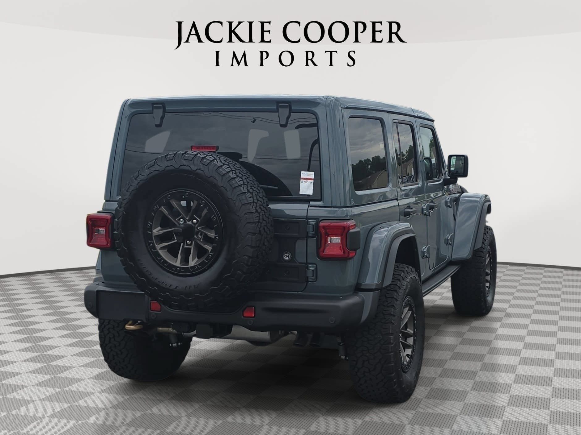 Used 2025 Jeep Wrangler Unlimited Rubicon 392 AWD/4WD image 5