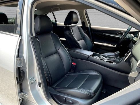 Used 2023 Nissan Maxima SV w/ Floor Mat Group FWD image 24