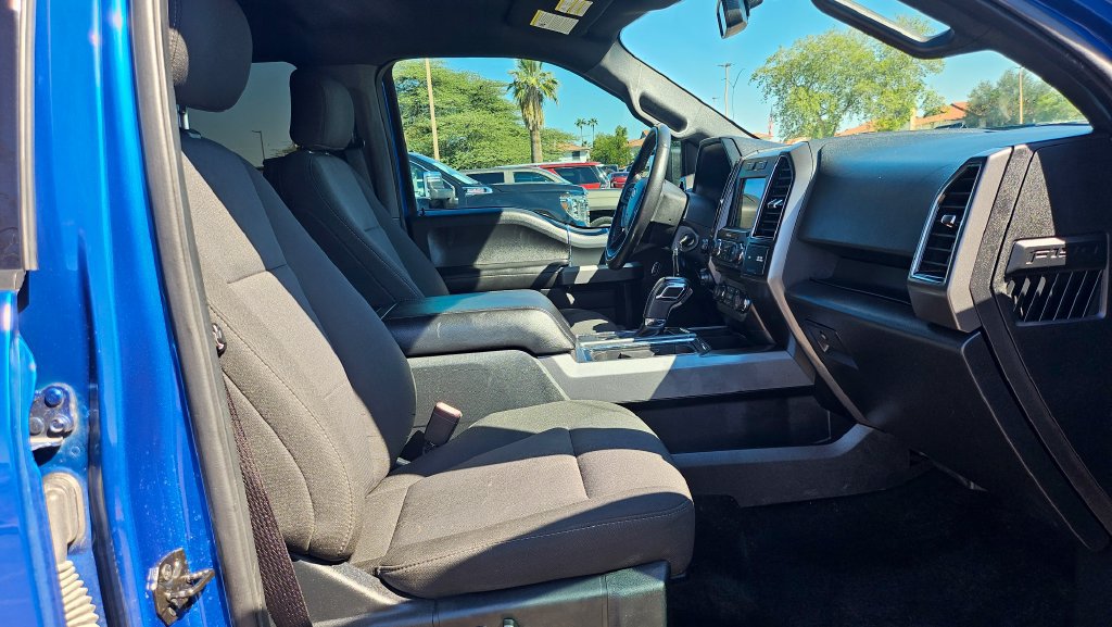 Used 2018 Ford F150 XLT w/ Equipment Group 302A Luxury AWD/4WD image 19