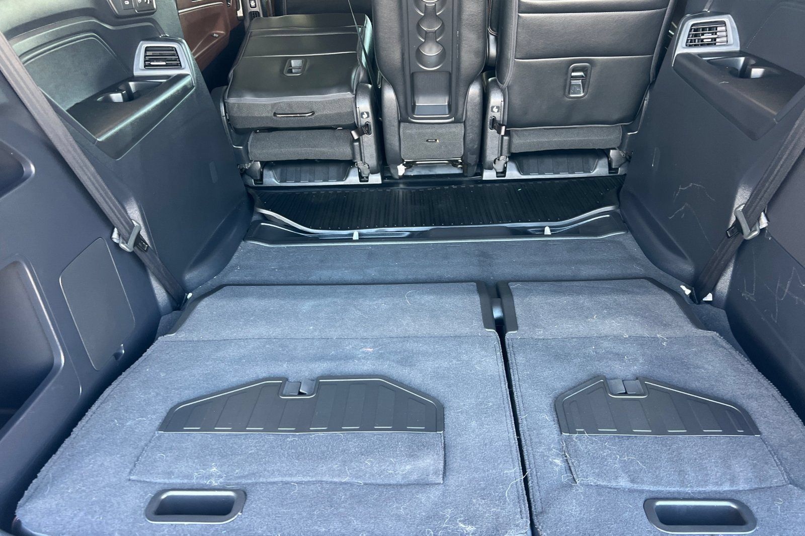 Used 2025 Honda Odyssey Elite image 14