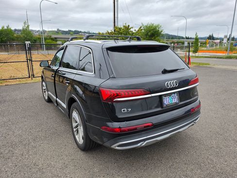 Used 2021 Audi Q7 3.0T Premium Plus AWD/4WD image 2