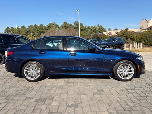 Certified 2023 BMW 330i Sedan w/ Premium Package image 8