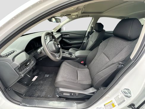New 2025 Honda Accord SE image 15