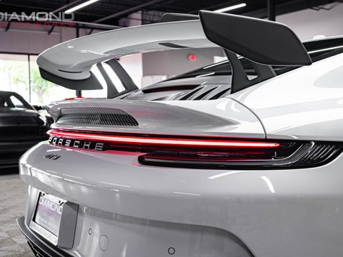 Used 2022 Porsche 911 GT3 RWD image 24