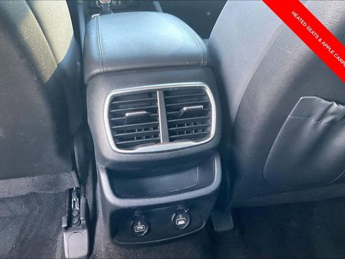 Used 2019 Hyundai Santa Fe SEL FWD image 32