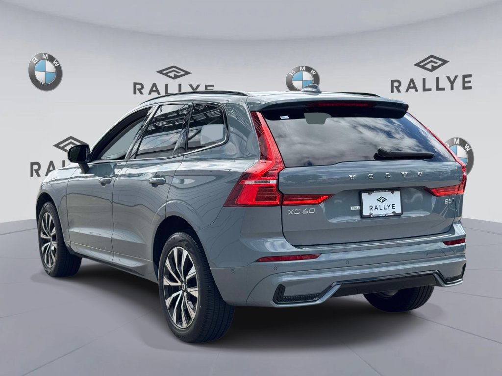 Used 2023 Volvo XC60 B5 Plus w/ Climate Package AWD/4WD image 7