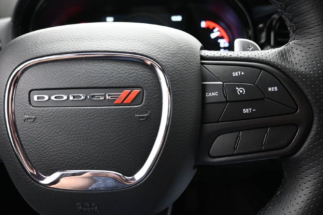 Used 2025 Dodge Durango R/T w/ Blacktop Package AWD/4WD image 27