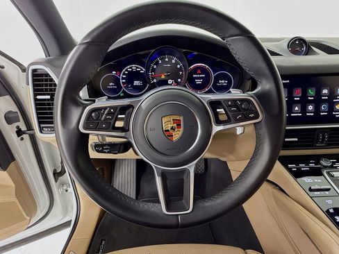 Certified 2023 Porsche Cayenne image 14