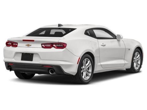 Used 2021 Chevrolet Camaro LT RWD image 5