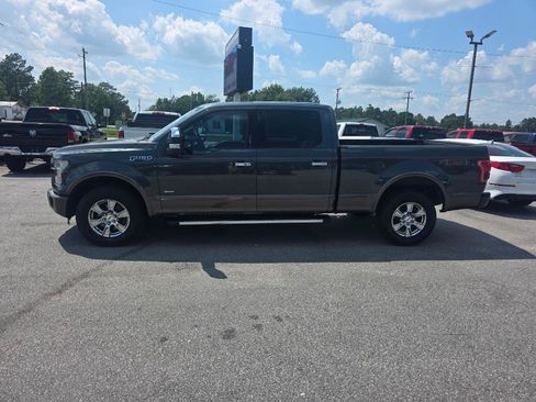 Used 2015 Ford F150 Lariat w/ Equipment Group 502A Luxury AWD/4WD image 2