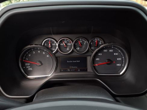 Used 2021 Chevrolet Suburban Z71 w/ Luxury Package image 13