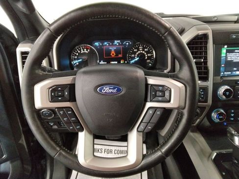 Used 2019 Ford F150 Lariat w/ Equipment Group 502A Luxury image 11