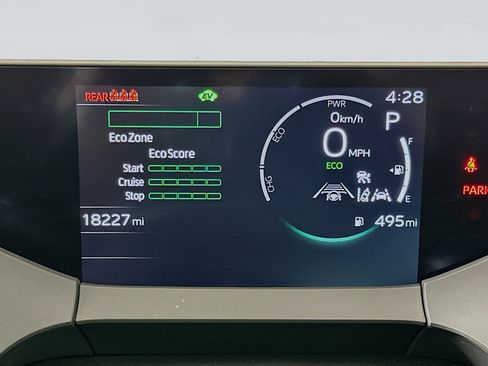 Used 2025 Toyota Prius LE image 19