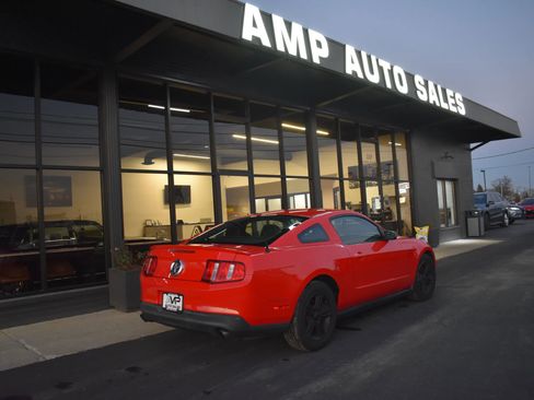 Used 2012 Ford Mustang Coupe image 6